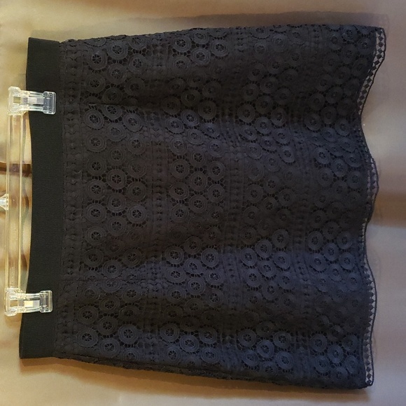 LOFT Dresses & Skirts - Loft Black Lace Skirt Size 12